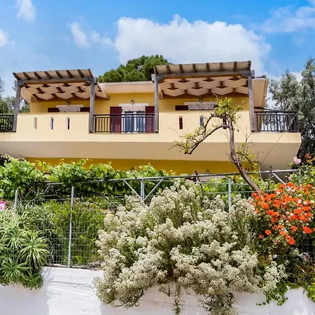 Apartment Captain Fotis 4